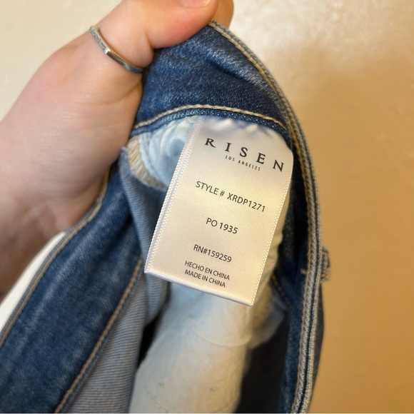 Risen Flare Jeans - Picture 8 of 9